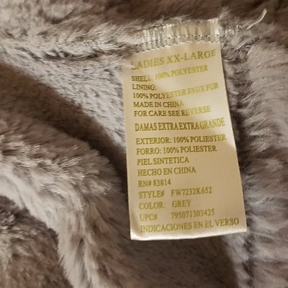 Beautiful faux fur jacket - Picture 3 of 4